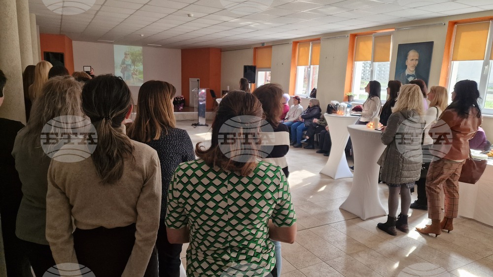 Шумен - тържество - Център за социална рехабилитация и интеграция на лица със зрителни