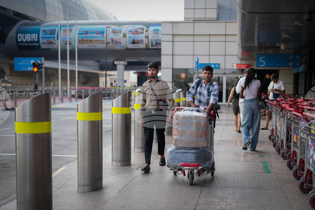 Започна частично възстановяване на полети, спрени заради войната в Близкия изток