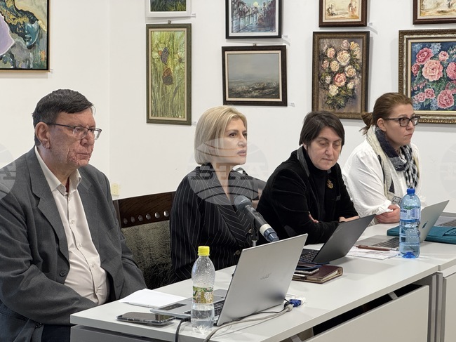 Розопроизводители, розопреработватели и експерти обсъдиха в Казанлък проблемите на сектора и необходимите законодателни промени 