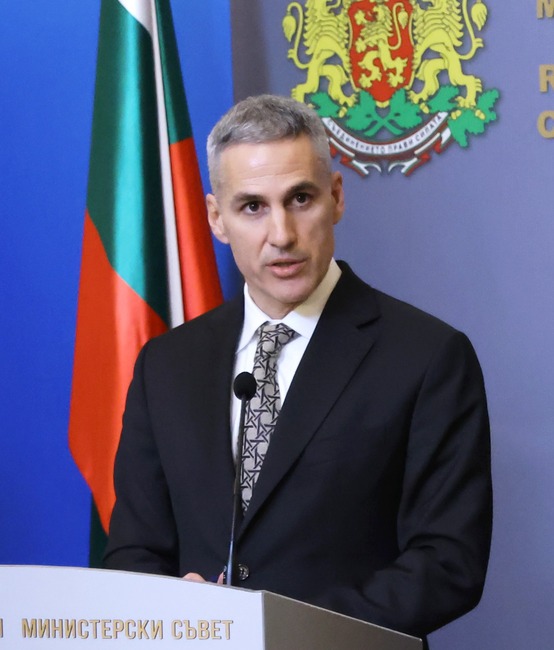 Премиерът Андрей Гюров: България не е директно застрашена от военните действия в Близкия изток, гражданите да не се поддават на дезинформация