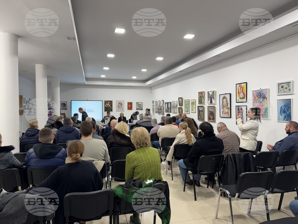 Rose Producers, Rose Processors, Experts Discuss Sector Problems, Necessary Legislative Changes