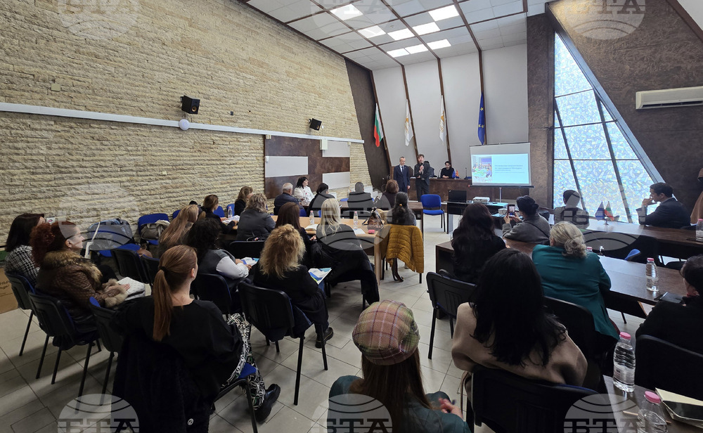 Трансграничните програми и подготовката за новия програмен период бяха във фокуса на среща в Благоевград