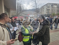 Петрич - Общинска администрация - протест на жители на село Старчево