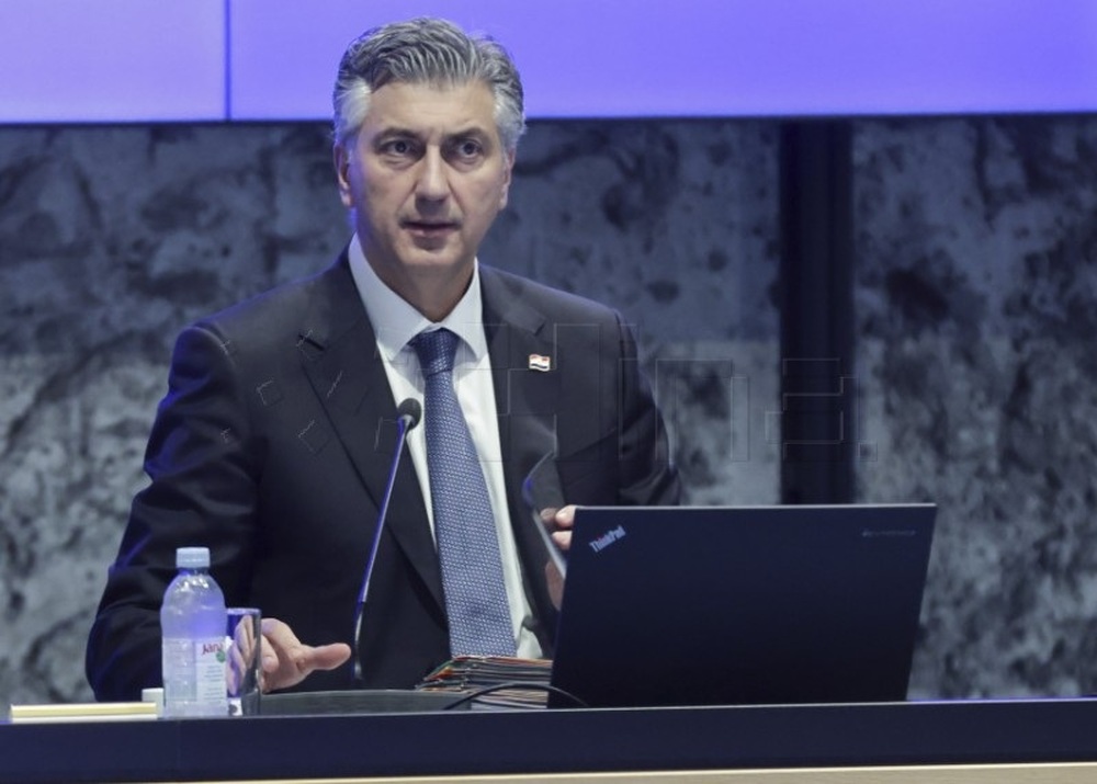 ХИНА: Хърватското правителство е готово да вземе мерки за ограничаване на цените на енергията, ако е необходимо, каза премиерът Пленкович