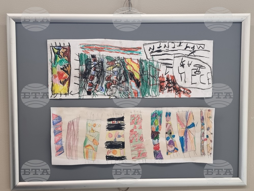 Плевен - изложба - детски рисунки