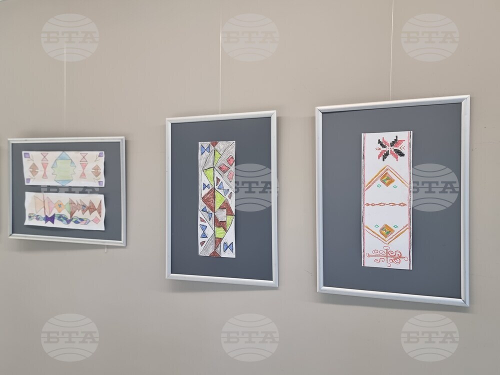 Плевен - изложба - детски рисунки