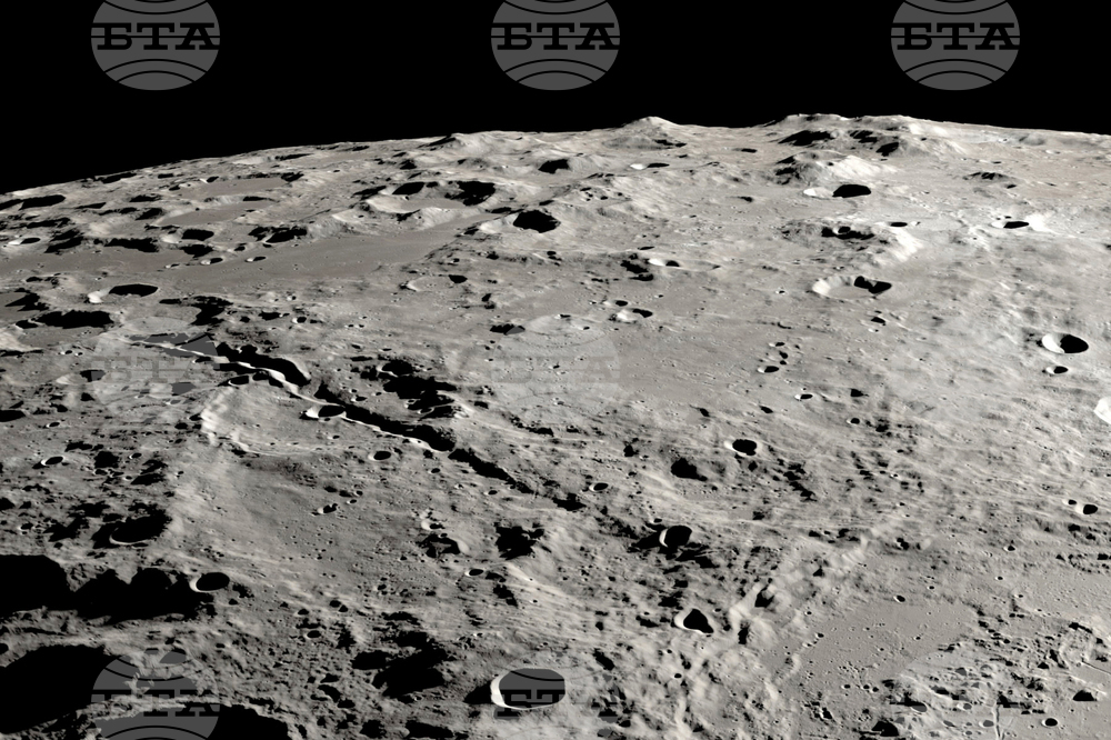 Moon's Grand Canyons