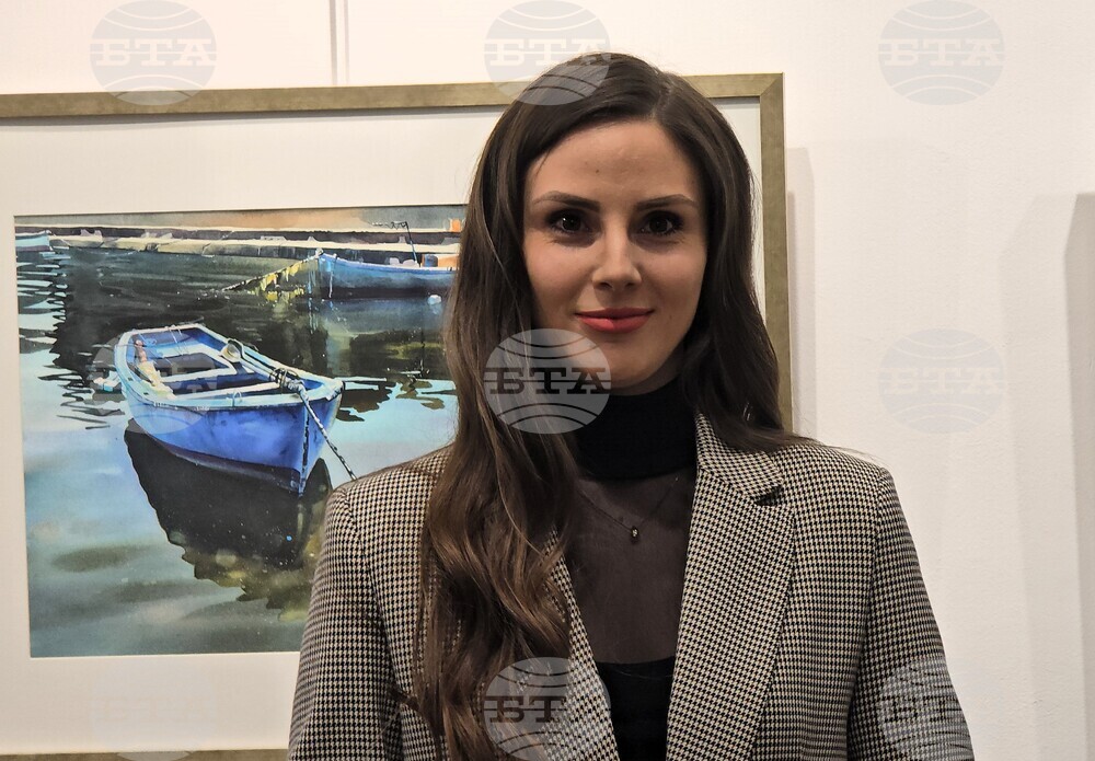 Изложбата „Мигновение“ на Добра Камбурова бе открита в Сливен