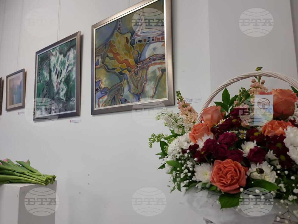 Ямбол - „Тя” - изложба - откриване