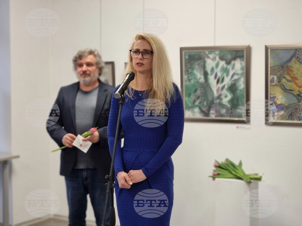 Ямбол - „Тя” - изложба - откриване