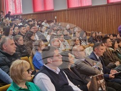 Разград - младежки дебат