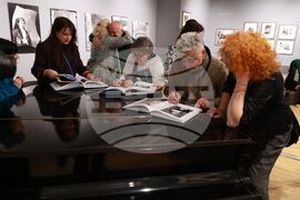 Софийска градска художествена галерия - Книжно издание „Повече от една снимка. История на българската фотография ХХ век“