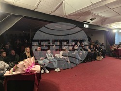 Свищов - СУ „Николай Катранов“ - благотворителен спектакъл