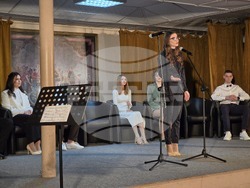 Свищов - СУ „Николай Катранов“ - благотворителен спектакъл