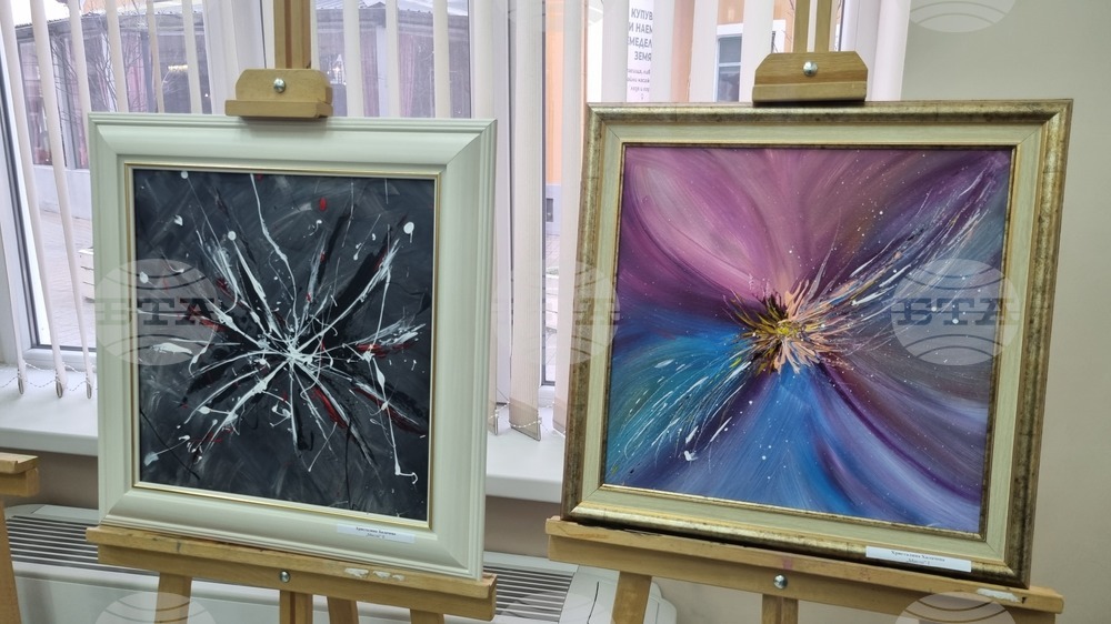 Търговище - изложба - жени-творци