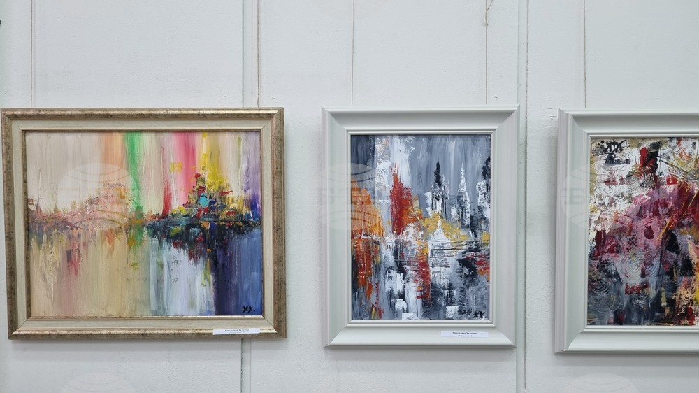 Търговище - изложба - жени-творци