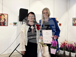 Самоков - жени - награждаване