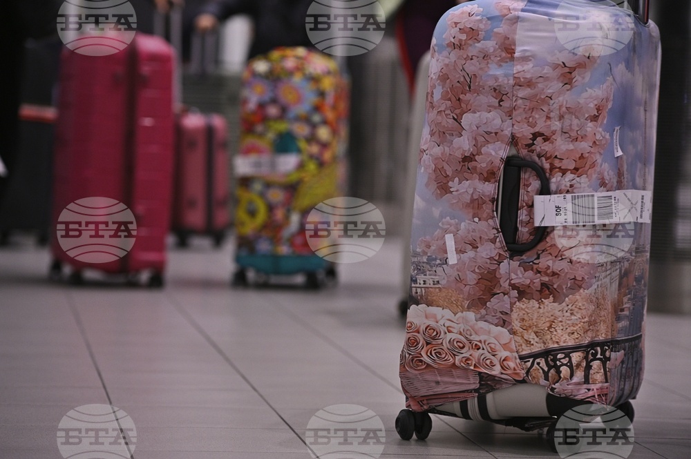 София - българи - комбиниран полет от Оман и Дубай