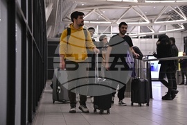 София - българи - комбиниран полет от Оман и Дубай