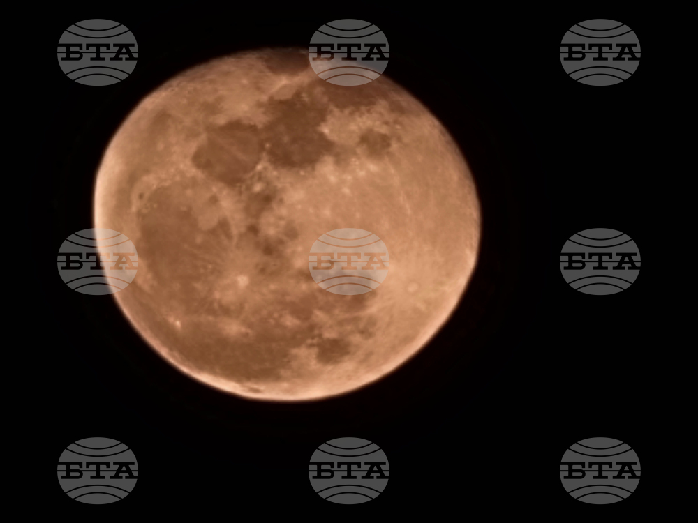 Република Северна Македония - пълнолуние