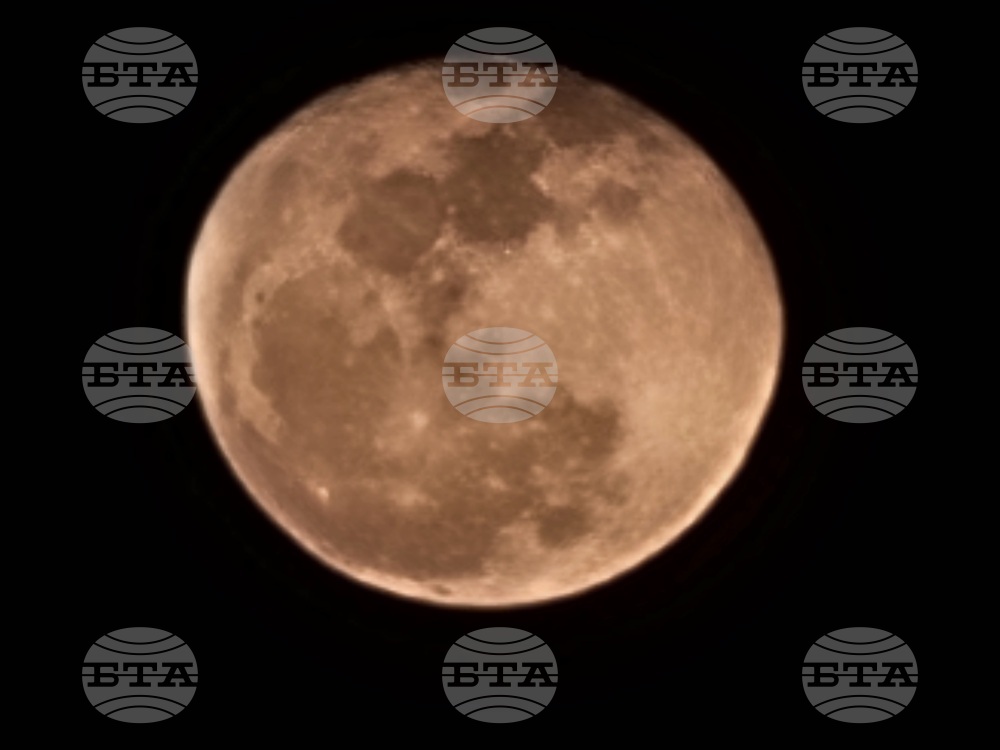 Република Северна Македония - пълнолуние