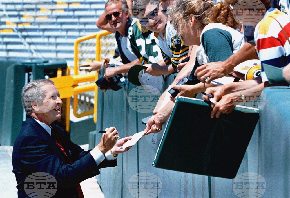 Obit Harlan Football