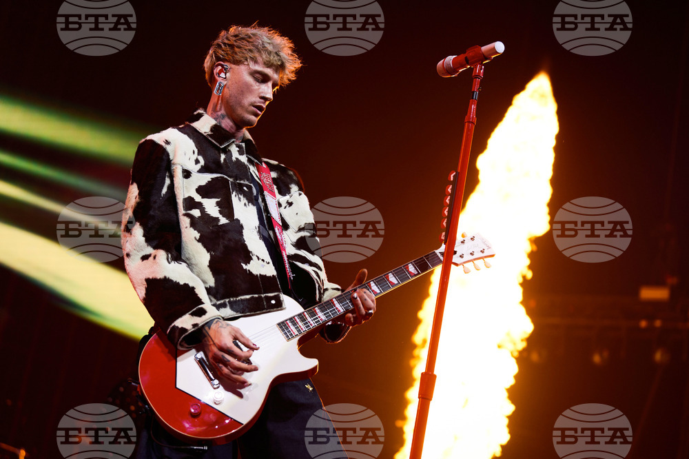 Britain Machine Gun Kelly Concert