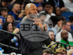 Mavericks Magic Basketball