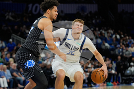 Mavericks Magic Basketball