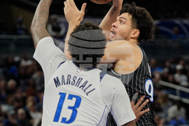 Mavericks Magic Basketball