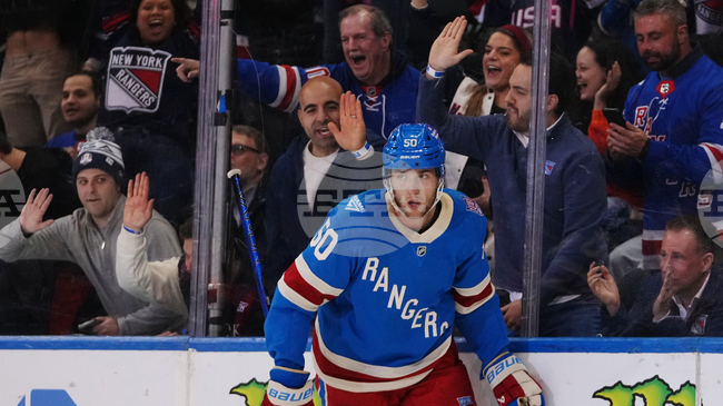 Ню Йорк Рейнджърс надви Торонто в Националната хокейна лига