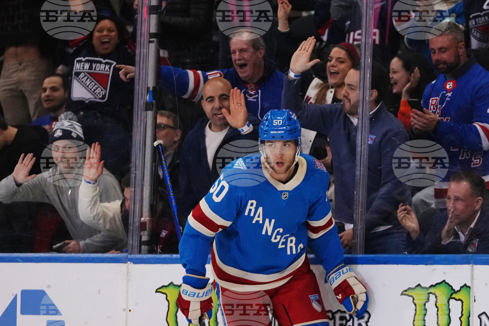 Ню Йорк Рейнджърс надви Торонто в Националната хокейна лига