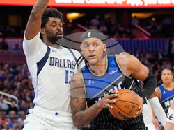 Mavericks Magic Basketball