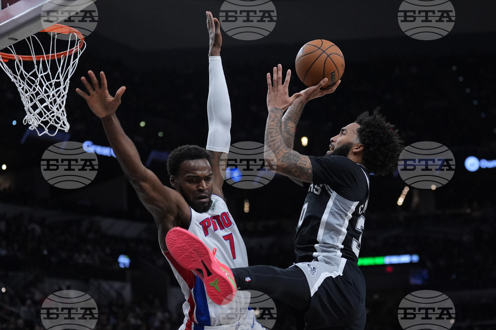 Pistons Spurs Basketball