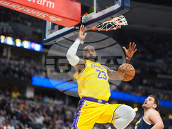 Lakers Nuggets Basketball