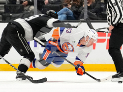 Islanders Kings Hockey
