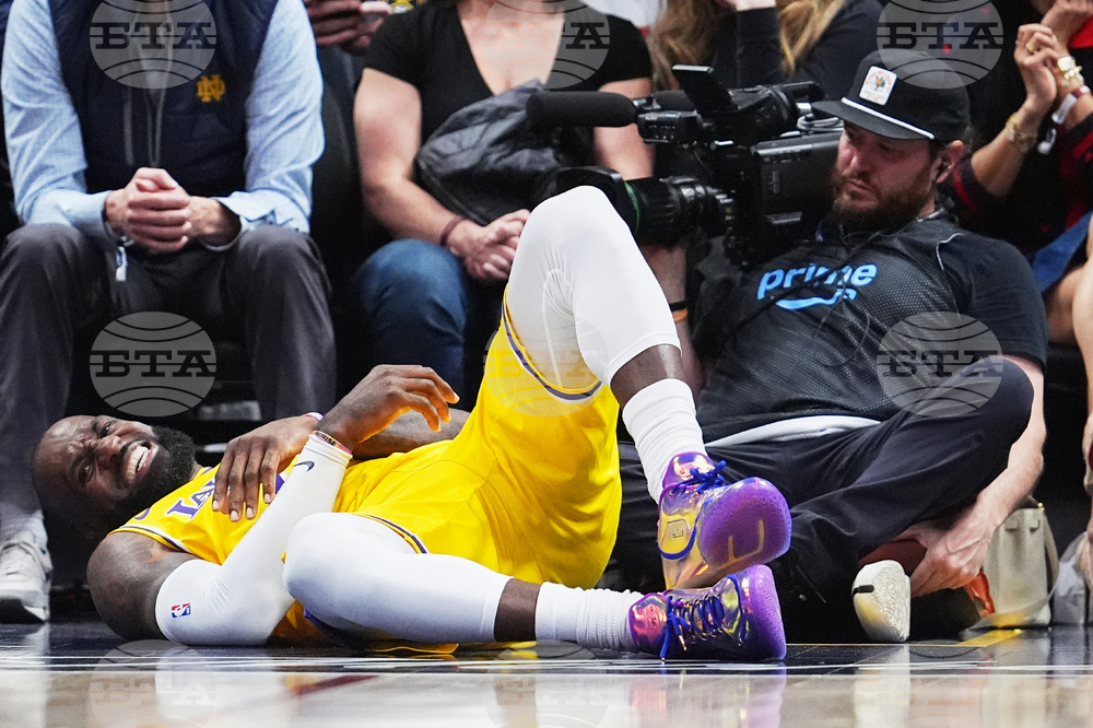 Lakers Nuggets Basketball