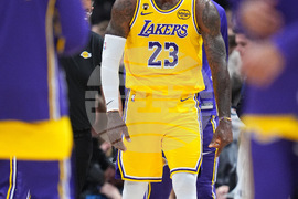 Lakers Nuggets Basketball