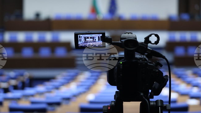 Очаква се промените в т.нар. удължителен закон за бюджета да влязат на второ четене в пленарната зала 