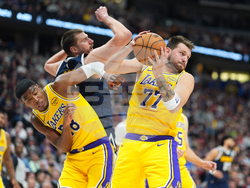Lakers Nuggets Basketball