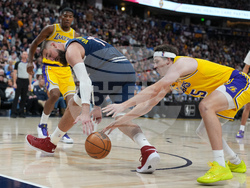 Lakers Nuggets Basketball