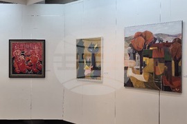 Ловеч - Надя Петрова - изложба