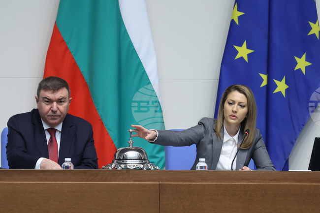 Parliament to Hear Interior Minister over Dismissed Officials in Petrohan Case