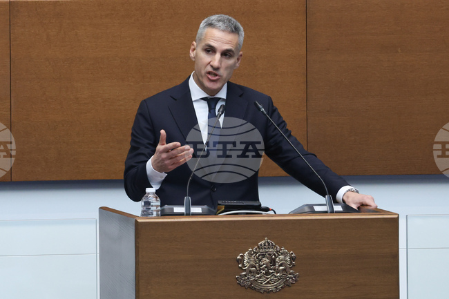 Основният приоритет на правителството е осигуряването на прозрачни избори, заяви служебният премиер Гюров