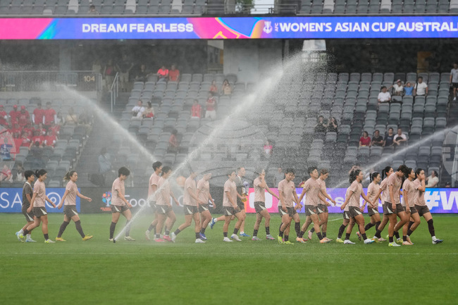 Women's Asian Cup Soccer Uzbekistan China