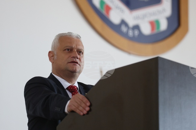 За безкомпромисни действия срещу купуването на гласове призова министър Емил Дечев по време на Националното съвещание на МВР 