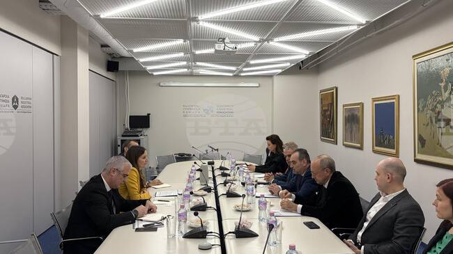 Председателят на АОБР предупреди на среща със служебния министър Ирина Щонова за влошаване на икономическите показатели