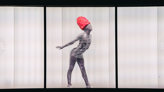 „Камион-фантом“ доставя танц за всички – спектакълът FUTURE CARGO гостува в Габрово на 17 и 18 март