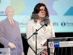 „Оформяне на бъдещето: Жените начело“ - конференция