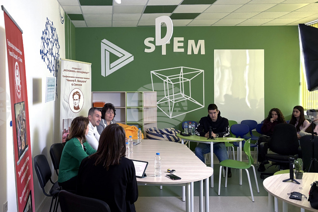 Самоков - „Животът в социалните мрежи“ - подкаст - ученици